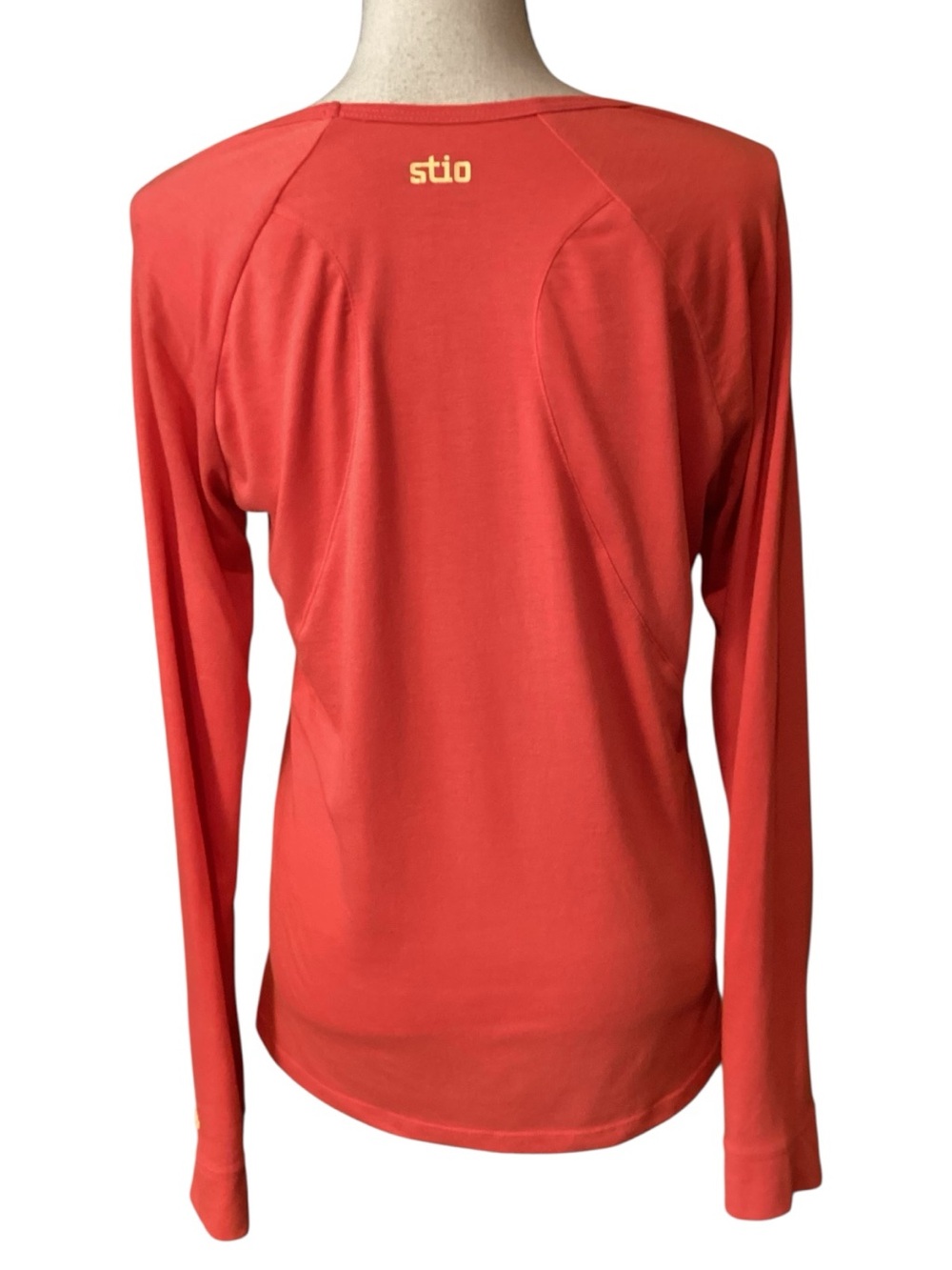 Stio Long Sleeve Performance Tee Medium Coral Orange Outdoor Activewear - Picture 6 of 9